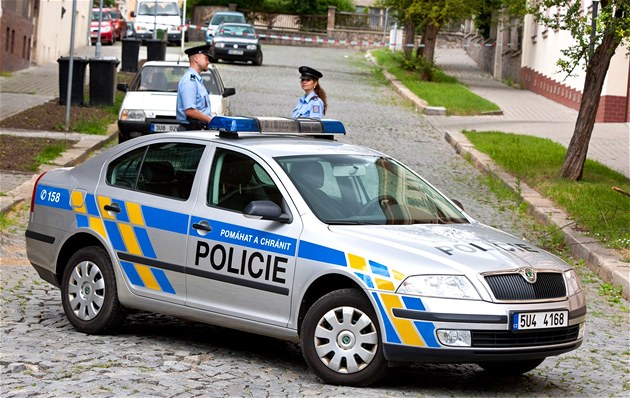 Lupiči to nevyšlo. Z banky odešel s nepořízenou, policie ho navíc hned chytila