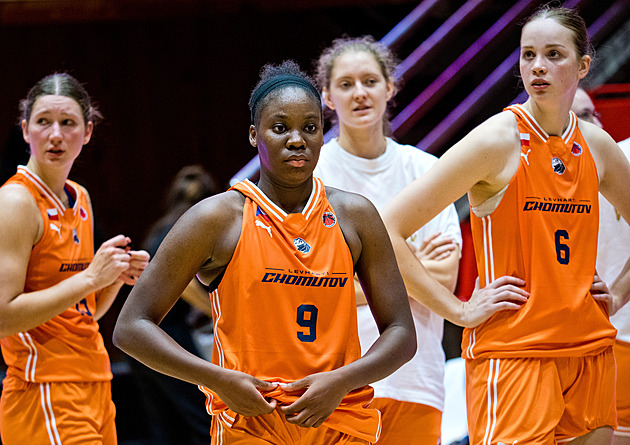 Oranžový šok Levhartic. Na Eurocup dostaly nouzové dresy, neseděly jim