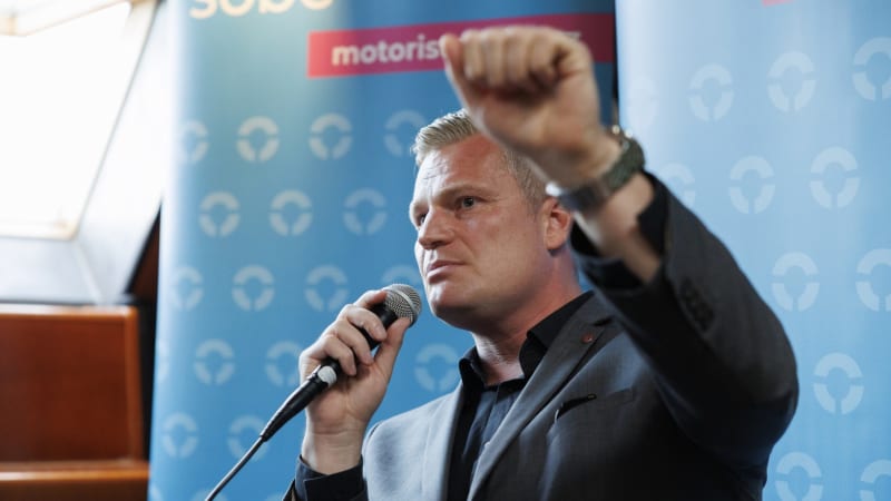 Turkův post ve vládě je v ohrožení. Jeho starší příspěvky na sítích považuje Babiš za závažné