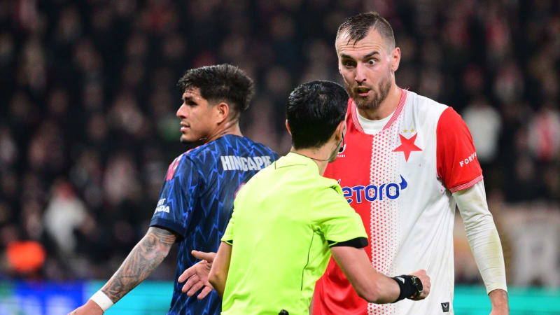 Slavia vzdorovala, od Arsenalu ale dostala tři góly. V Edenu padl historický rekord LM