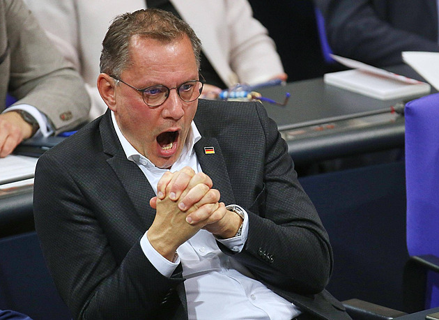 Putin mi nic neudělal. Rusko pro nás není hrozba, ale Polsko ano, řekl šéf AfD