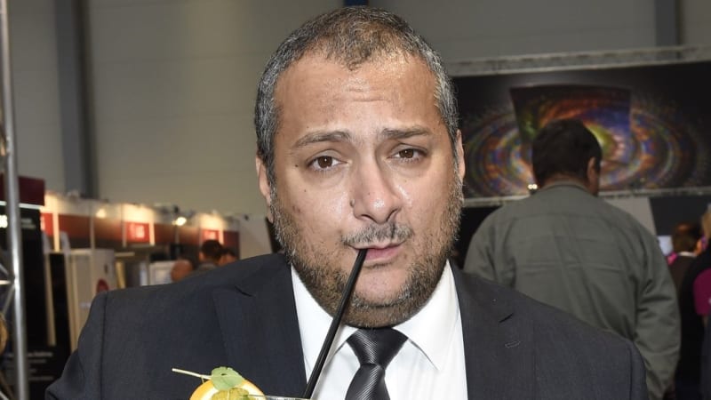 Hezuckého kolegyně zveřejnila první společnou fotku. Na víc se nezmůžu, smutní Říhová