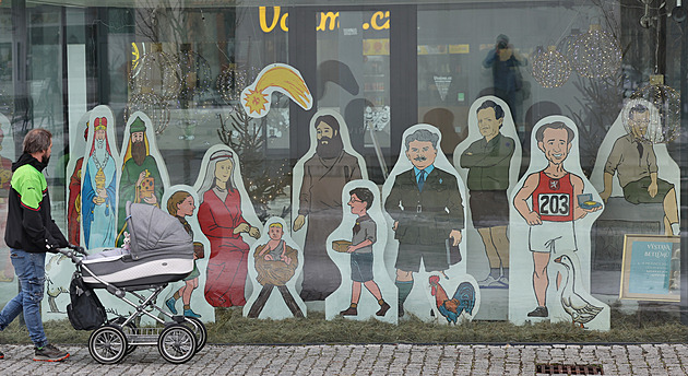 Netradiční betlém v Kopřivnici. K Jezulátku přišel i Emil Zátopek