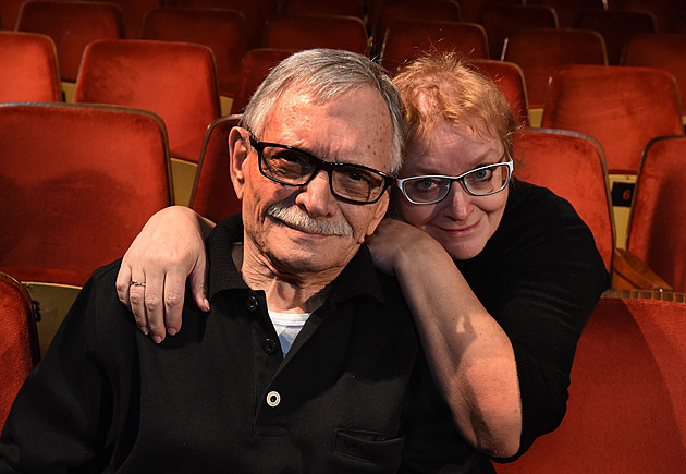 Zemřel Jurij Galin, šéf Docela velkého divadla získal české občanství díky Havlovi