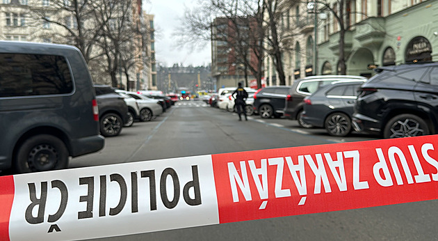 Žena musí platit za nahlášení bomby, prodejci potravin se odškodné zdá nízké