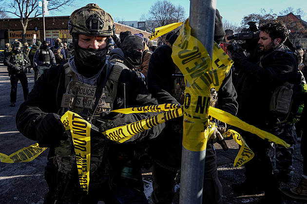 Federální agenti v Minneapolisu střelili dalšího člověka. Hrůzné, reaguje guvernér