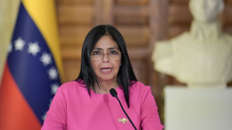 Prezidentka Venezuely odmítá přijímat rozkazy z USA. Nechte nás vyřešit naše spory, vzkazuje