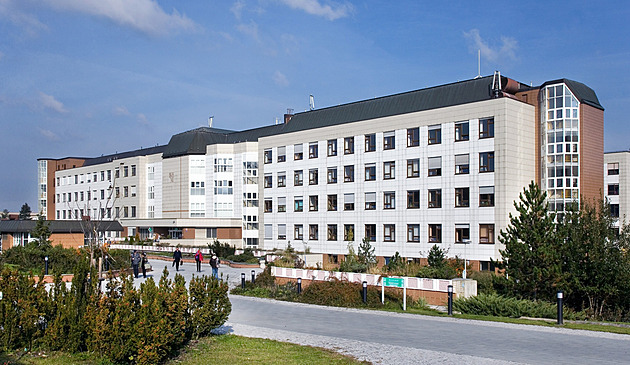 Bývalý šéf IT v IKEM odmítl obžalobu z vydírání kardiochirurgů Pirka a Netuky