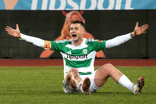 Žádné komedie na hlavě. Potočný je i barber, fandí klubům z Brna: Postoupí oba