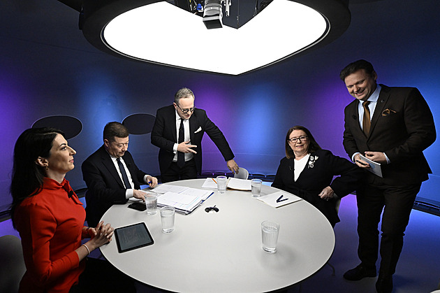 ČT našla dočasnou náhradu za Moravce. Přiznala nedostatky v nedělní debatě