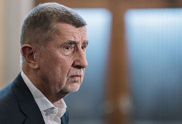 Firmy se mají zabezpečit samy, řekl Babiš po útoku. Stupeň ohrožení se nemění
