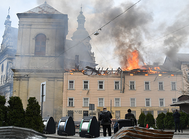 Rusko útočí masivně drony ve dne. Ukrajinci nic takového nepamatují
