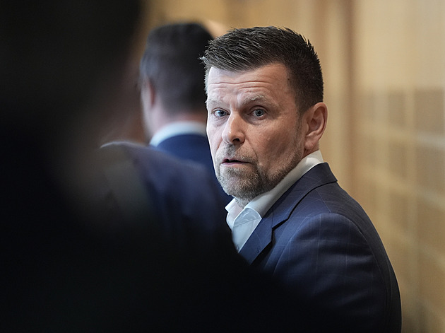 V Dozimetru vypovídá exšéf DPP Witowski. Nevím, nevzpomínám si, opakuje se