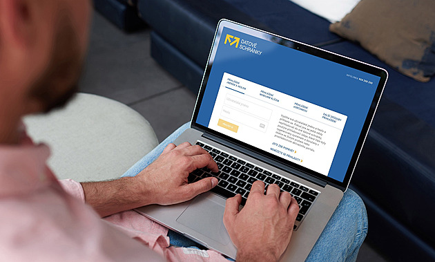 Nejde Jenda ani jednotné měsíční hlášení. Systém pro ověřování identity má výpadek