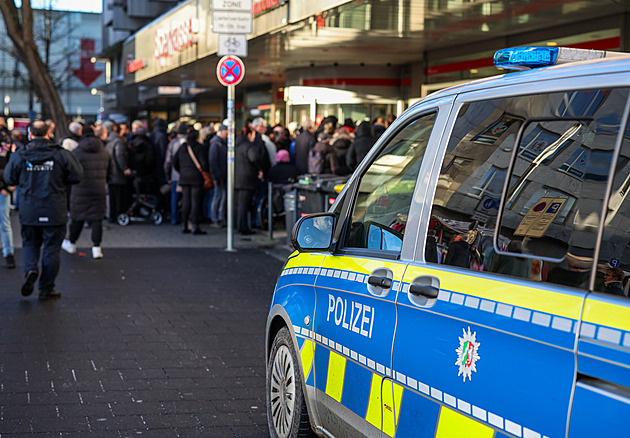Američtí vojáci nakoupili v Česku dělobuchy, v Bavorsku je odpalovali z auta