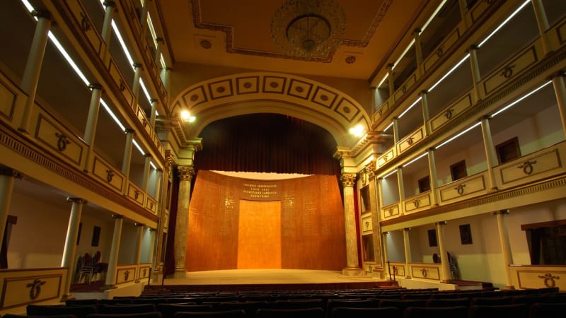 Vyrazil si zub, diváci přesto nic nepoznali. Zemřel herecký bard a pedagog Miloš Beran