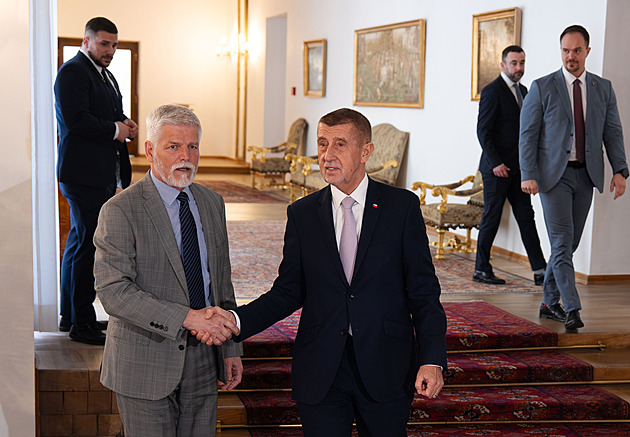 Babiš poví, kdo poletí na summit NATO. Pavel nespolupracuje s vládou, říká Turek