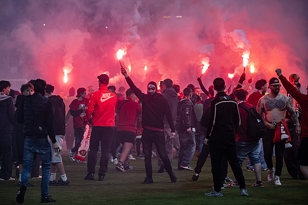 Jak může disciplinárka v derby trestat? Co všechno hrozí Slavii se Spartou