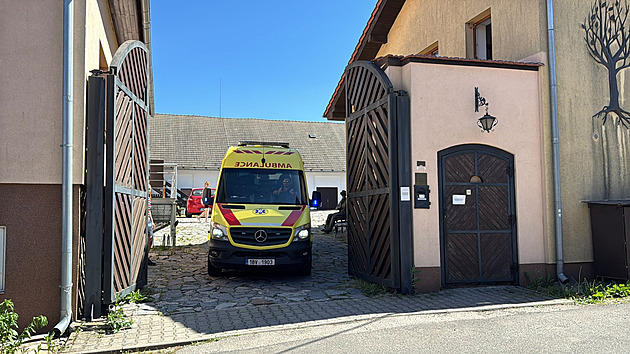 Policie prověřuje domov seniorů na Kladensku. Klienti prý byli bez jídla a péče