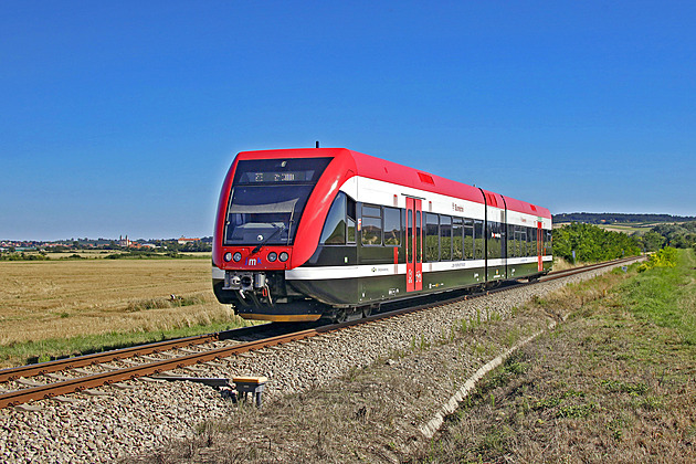 Na co zírá mašinfíra: Napříč jižní Moravou podél rakouských hranic
