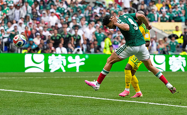 ONLINE: Mexiko - Jižní Korea 0:0, vyrovnaný duel, první poločas gól nenabídl