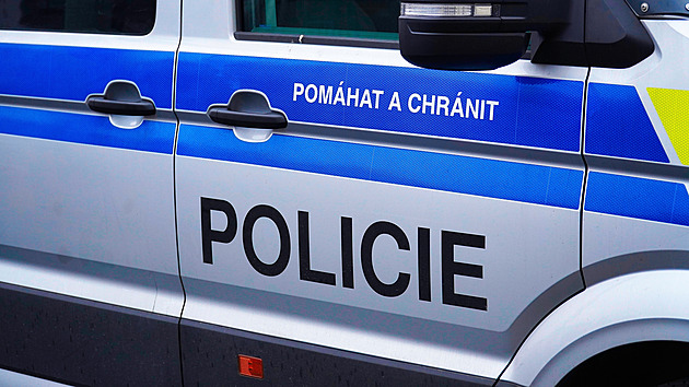 Pohřešovaného autistického chlapce z Letné našli v metru Hradčanská