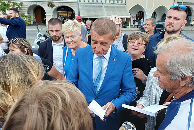 Na Babiše v Budějovicích pískali. Protože jsme úspěšní, reagoval premiér