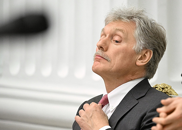 Mobilizaci nechystáme, jsou to kachny, tvrdí Kreml a viní Kyjev z destabilizace