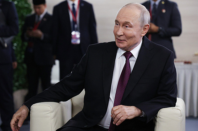 Putin promluvil o míru. S Ukrajinou jsme v kontaktu, řekl