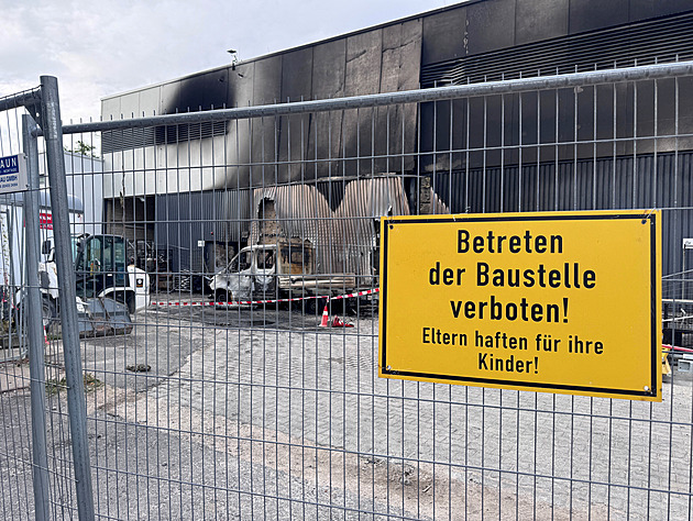 Požár v centru Berlína, prostřižený plot. Němci vyšetřují nové útoky na rozvodny