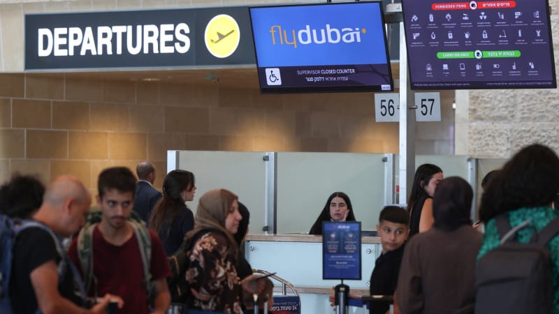 Krvavý incident v letadle z Dubaje zachytily kamery. Hrozilo další 11. září, tvrdí Izrael
