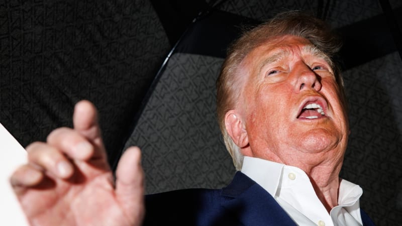 Trump chce po sobě přejmenovat další místo na světové mapě. Tentokrát zvažuje rovnou oceán