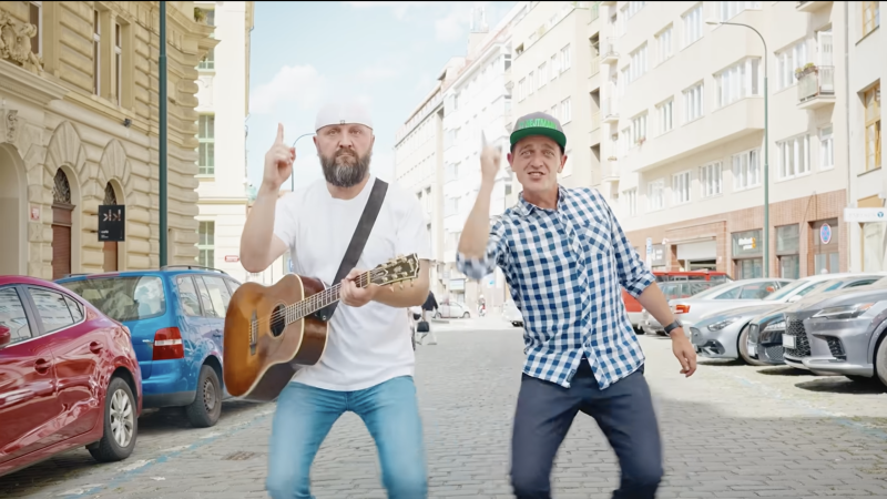 Týtý tytý tý! Jak mohl vypadat Grolichův virální taneček? Tady jsou verze, které neprošly